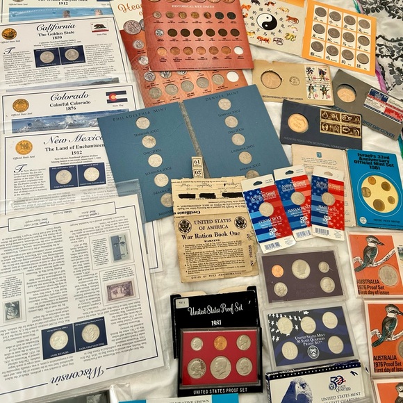 Collectors bundle - Picture 2 of 5